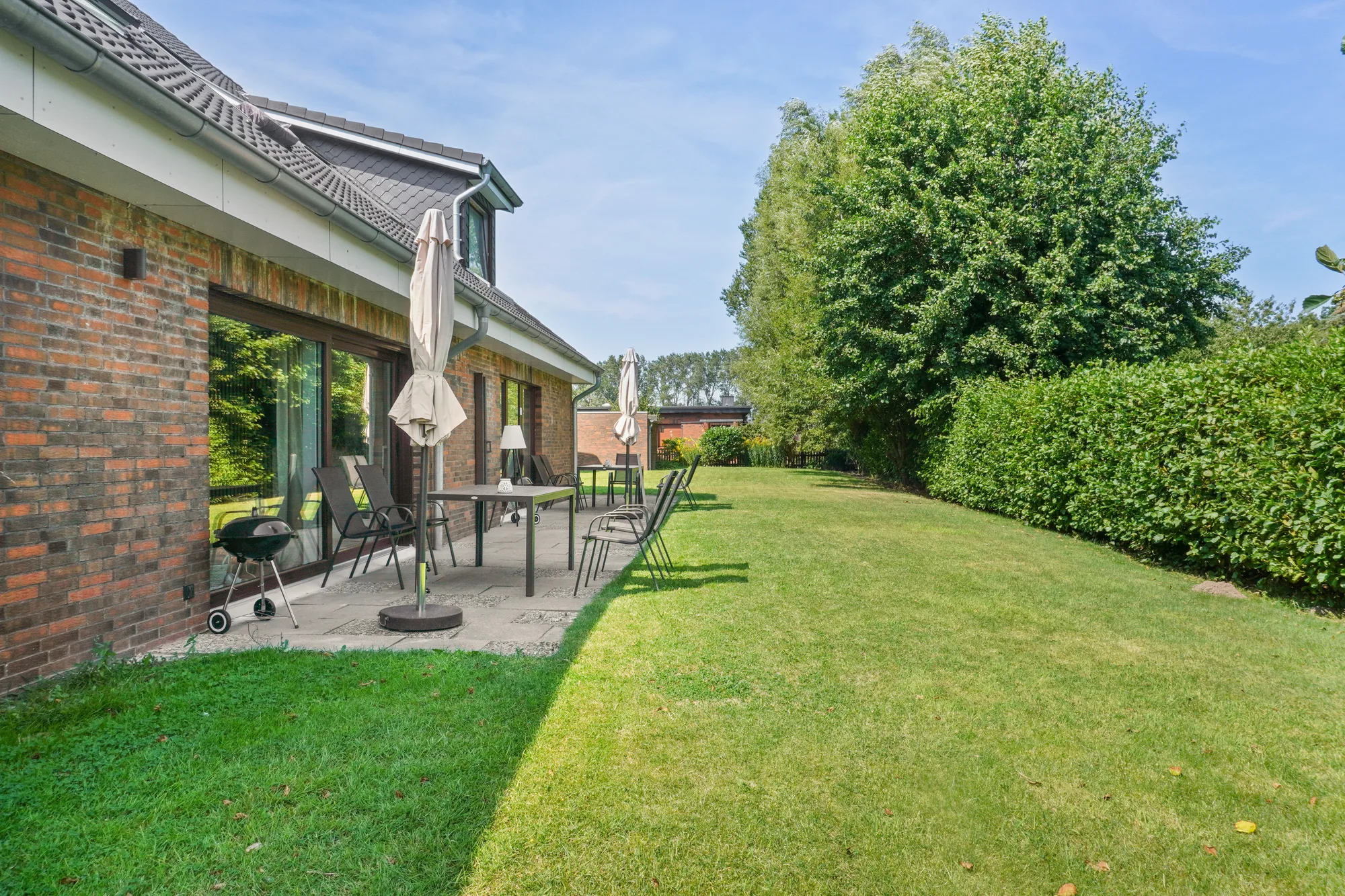 Gepflegtes Ferienobjekt mit Garten und Terrasse